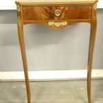 848 9134 CONSOLE TABLE